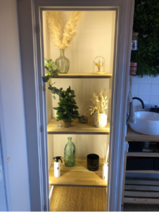 Éclairage de meuble